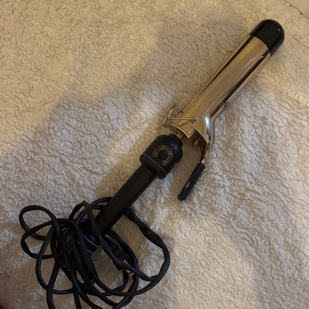 Hot tools curling iron